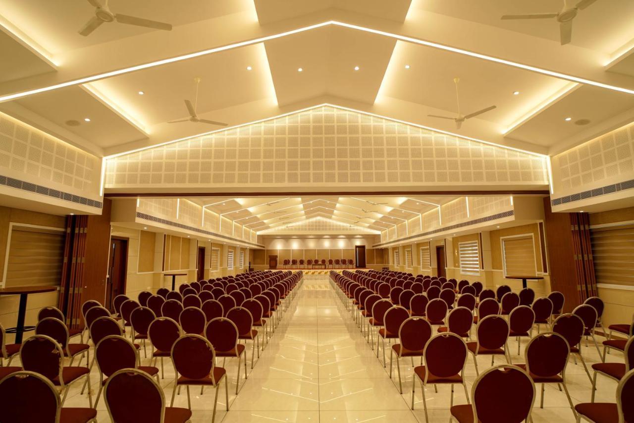 Hotel Heritage Plaza Kottajam Kültér fotó